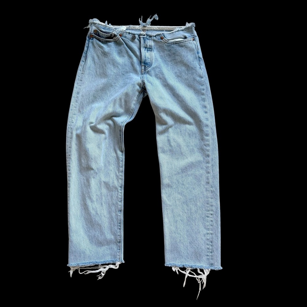 Levis 501 Taper Light Wash Raw Hem Deconstructed Jeans W27 L26 72819-0002